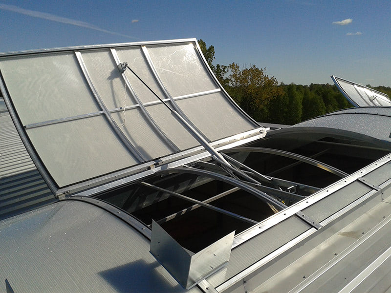 Klapy dymowe al-pol otwarte